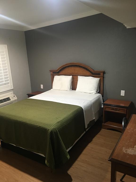 لينوود Town House Motel المظهر الخارجي الصورة